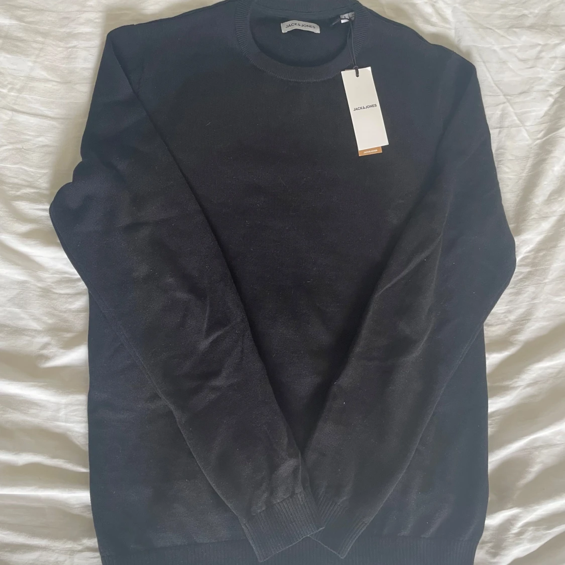 Ny svart stickad tröja från Jack & Jones