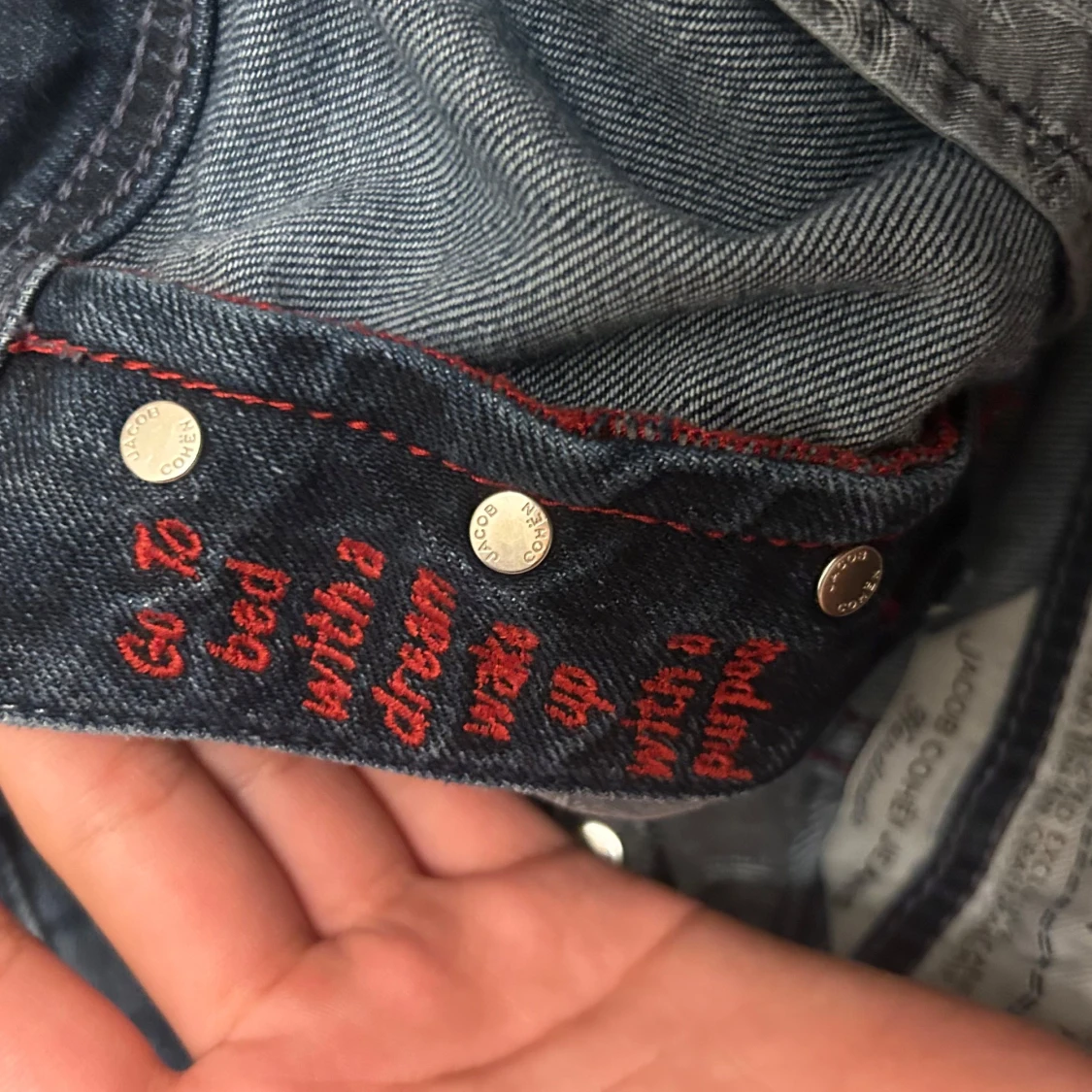 Mörkblå jeansbyxor från Jacob Cohen - 3