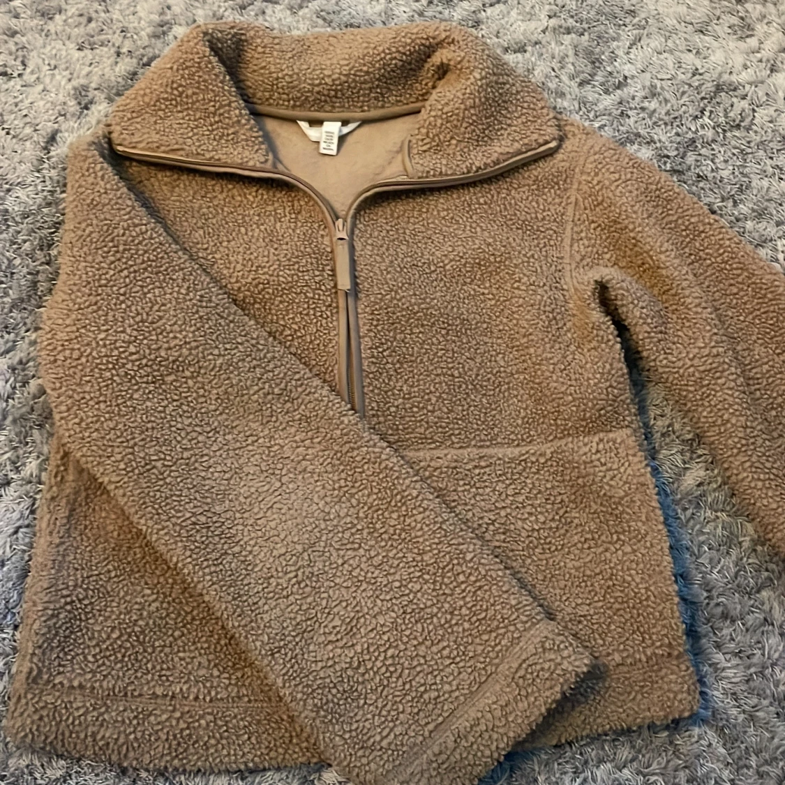 Beige teddyjacka med dragkedja - 2