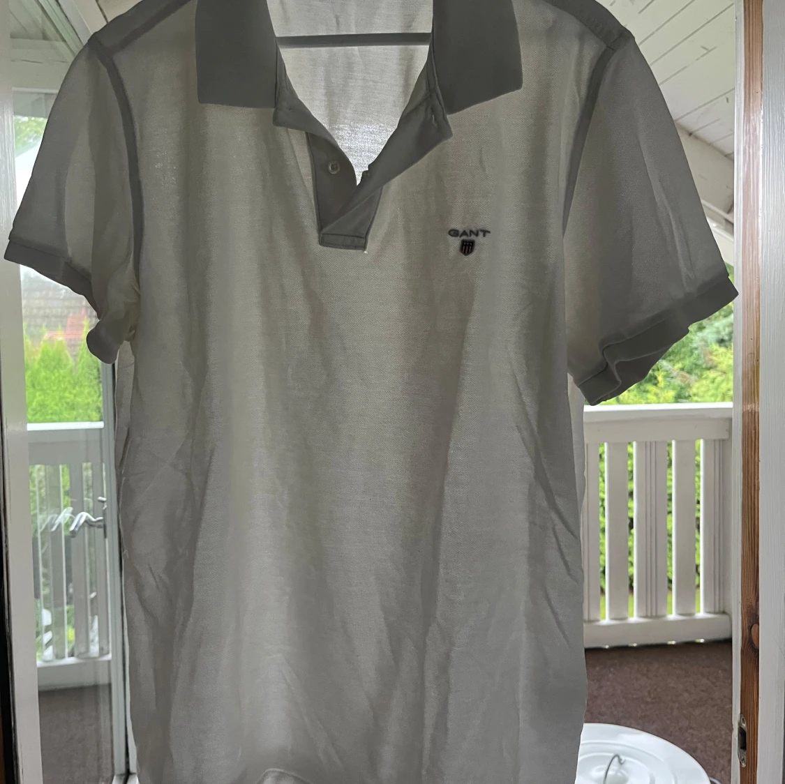 Vit pikétröja från Gant