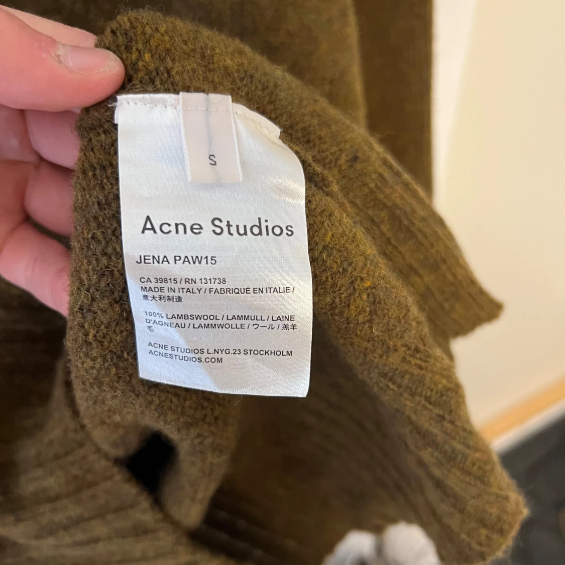 Brun stickad tröja från Acne Studios - 2