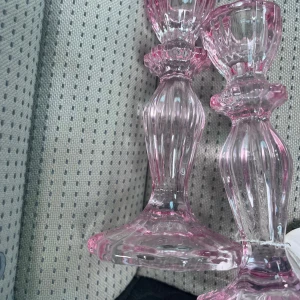 Ljusstakar i glas  - Inga tecken för användning 