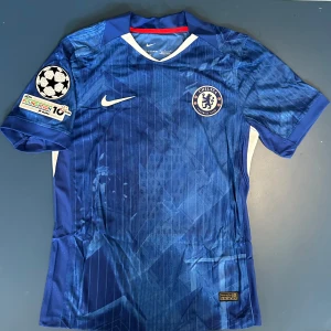 Palmer Chelsea Fotbollströja  - Helt ny Cole Palmer Chelsea Fotbollströja. Finns i storlek S och M