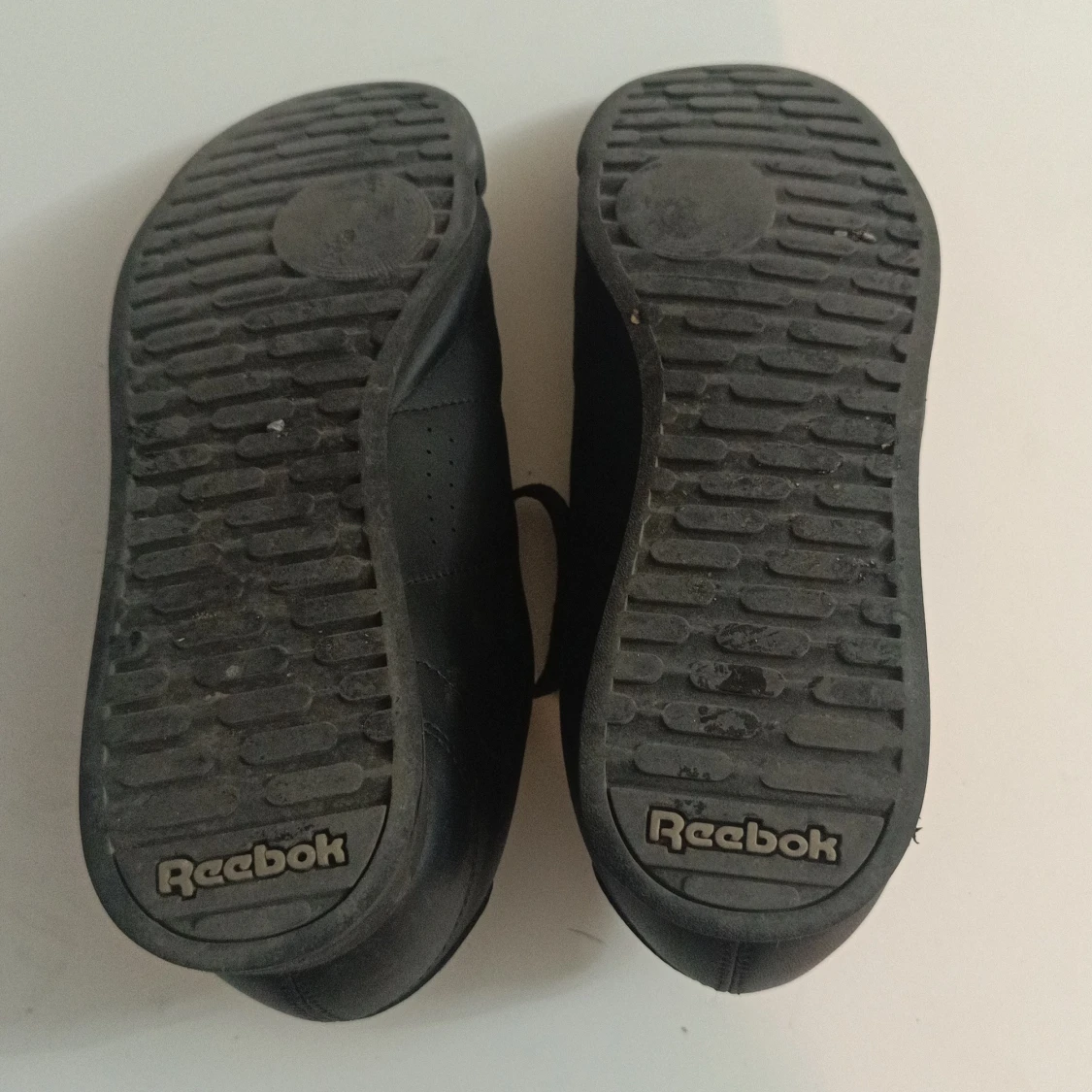 Svarta Reebok Classic sneakers - 3