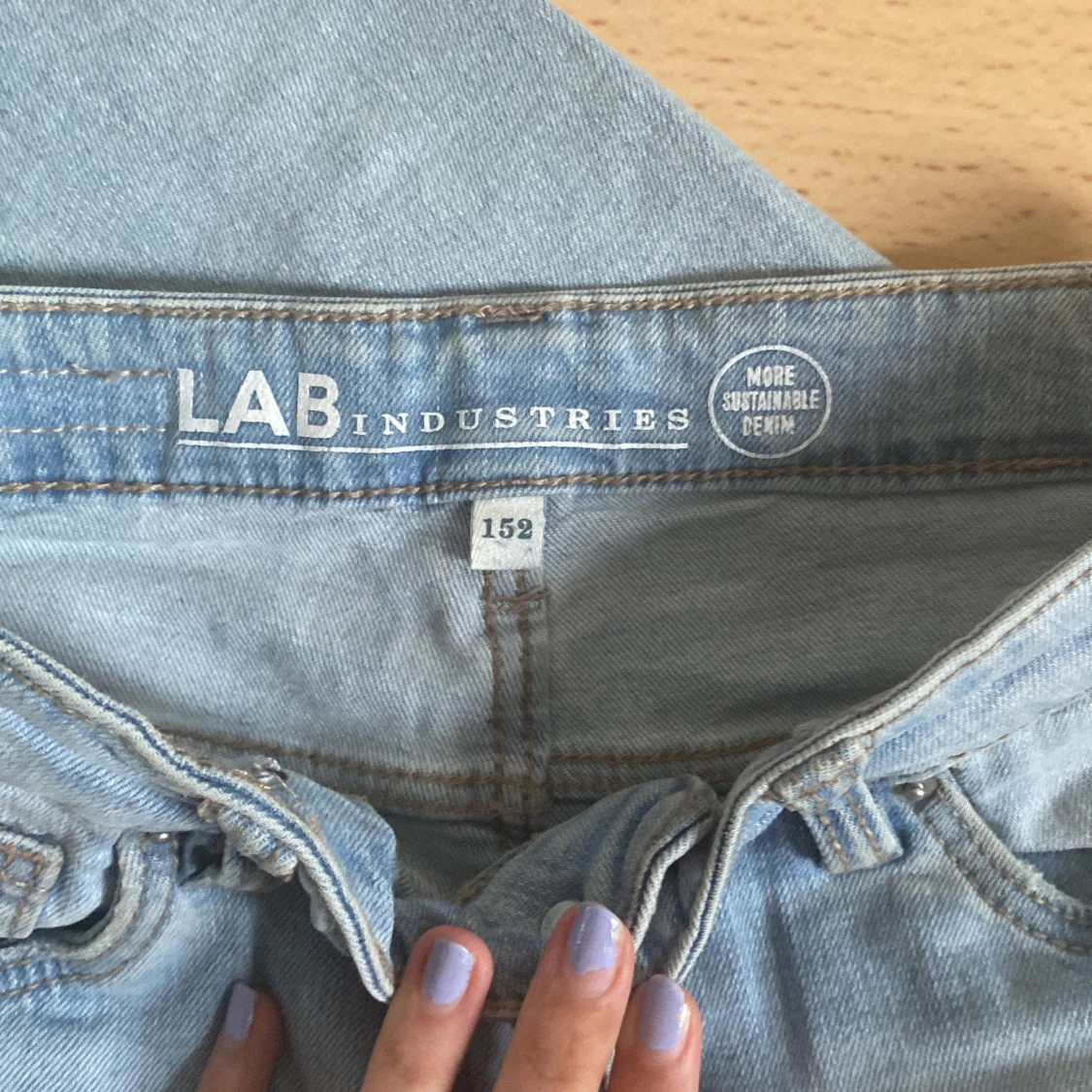 Ljusblå wide jeans från LAB Industries - 3