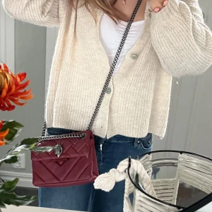 Superfin Kurt Geiger väska - Superfin vinröd Kurt Geiger väska❤️