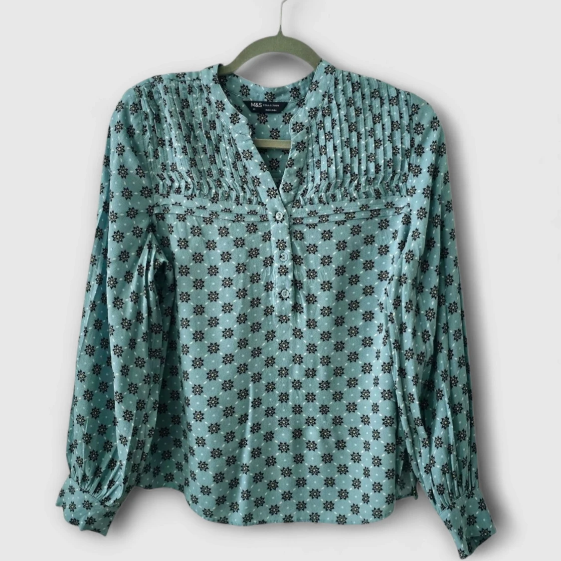 M&S Långärmad blus med detaljer framtill