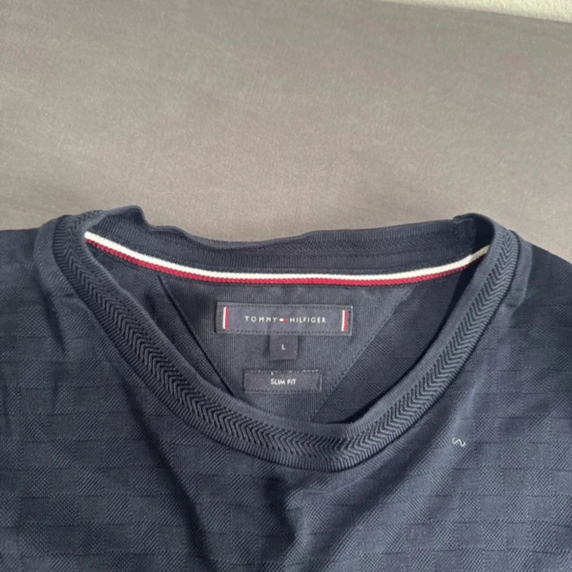Mörkblå Tommy Hilfiger t-shirt slim fit - 1