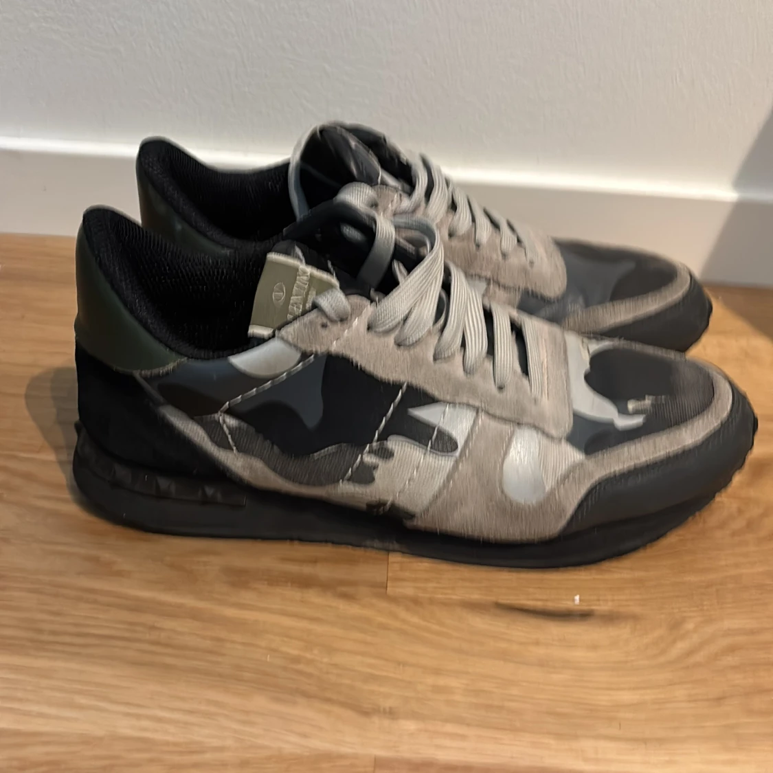 Valentino rockrunners - 1