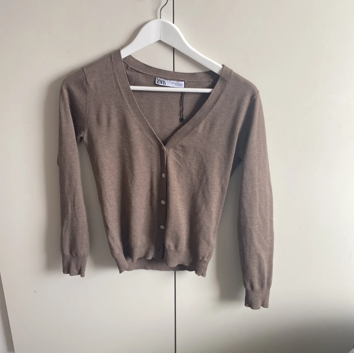 Beige kofta från Zara - 2