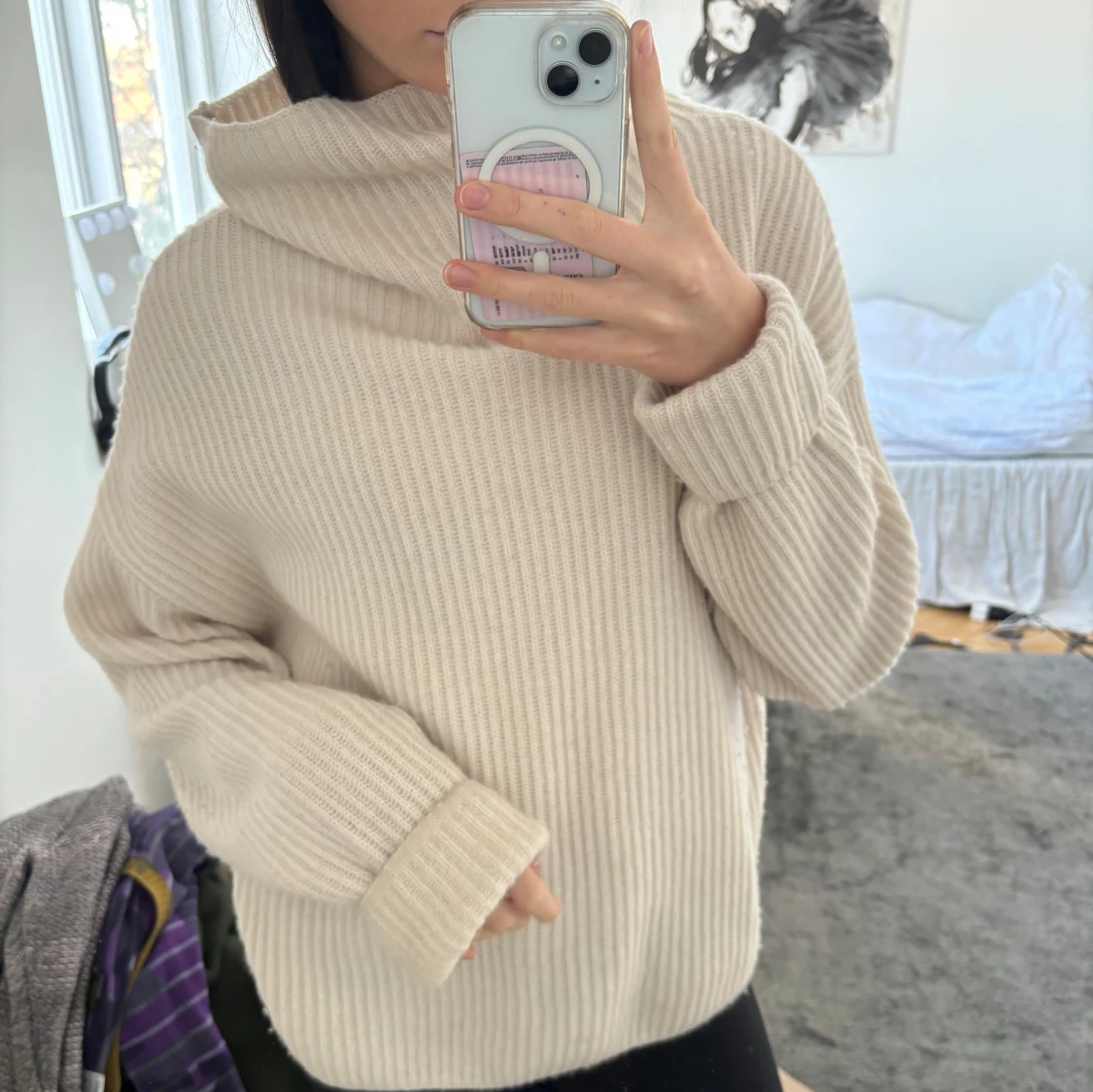 Vit cremevit stickad tröja i cashmere  - 1