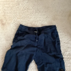 C.P. Company shorts - C.P. Company shorts, knappt använda, storlek M.