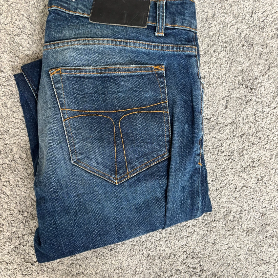 Blå jeans i straight fit, 32/34