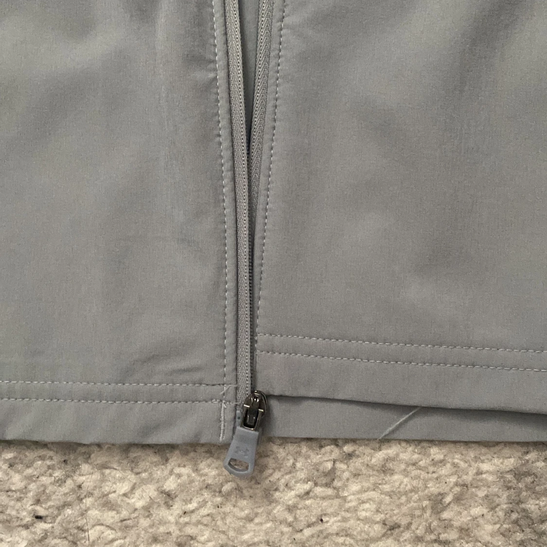 Under Armour blå/grå vindjacka  - 2