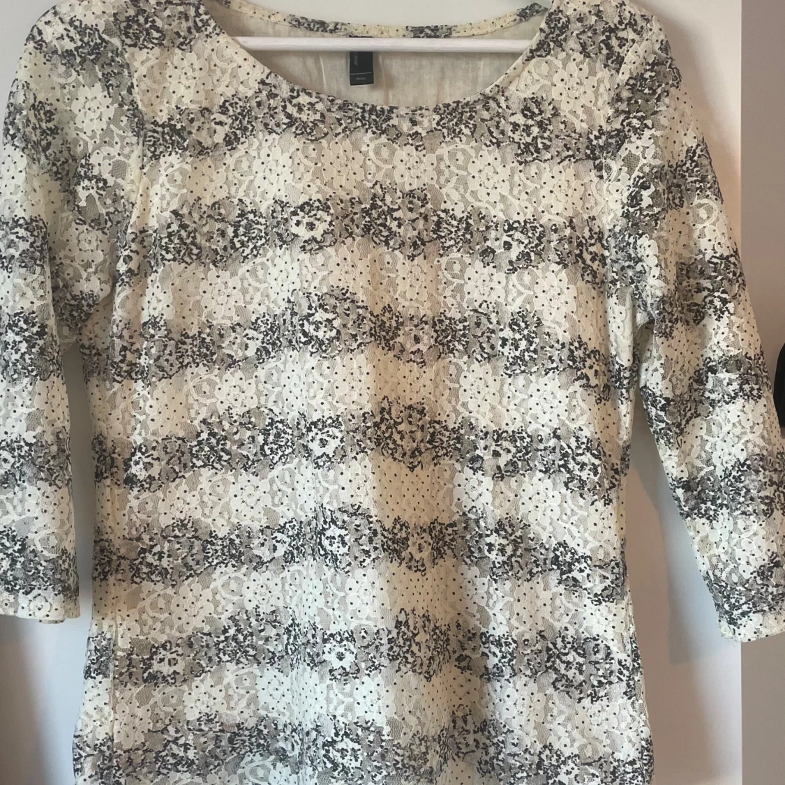 Mönstrad topp från Vero Moda - 1