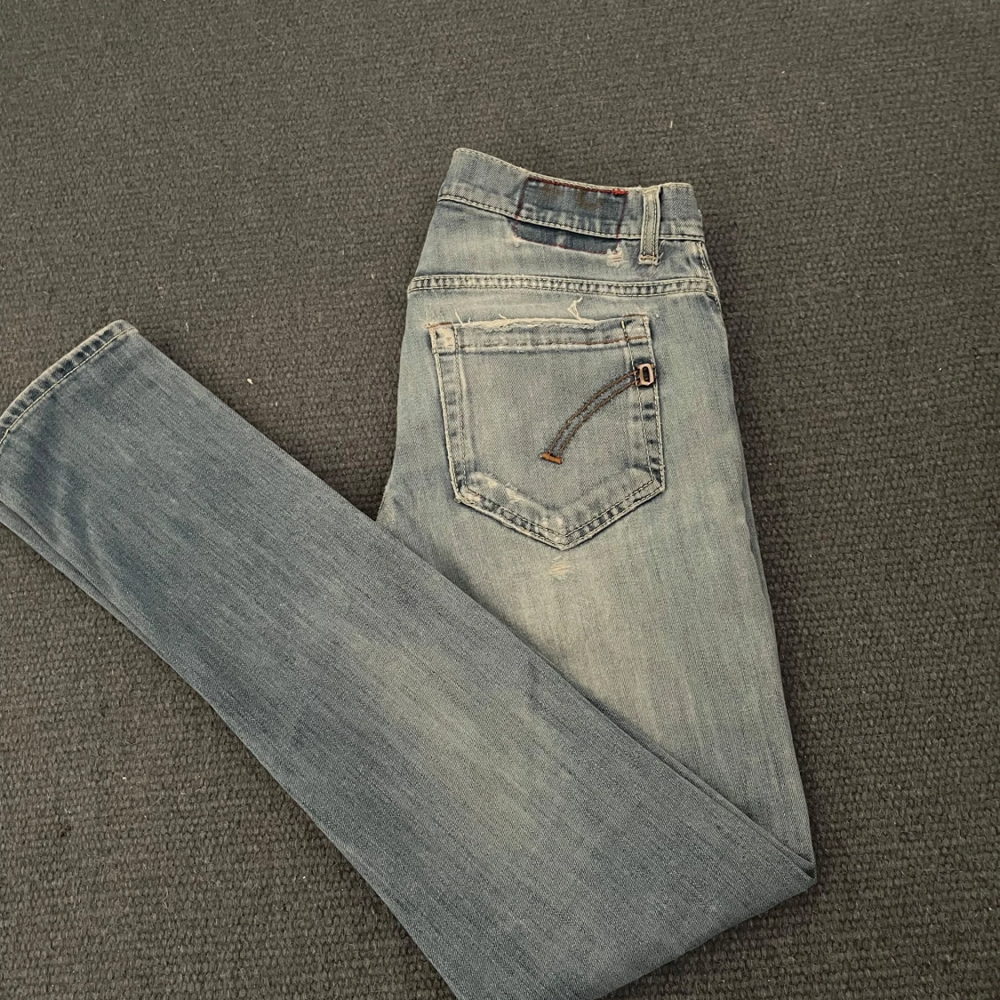 Ett par dondups med riktigt feta slitningar !