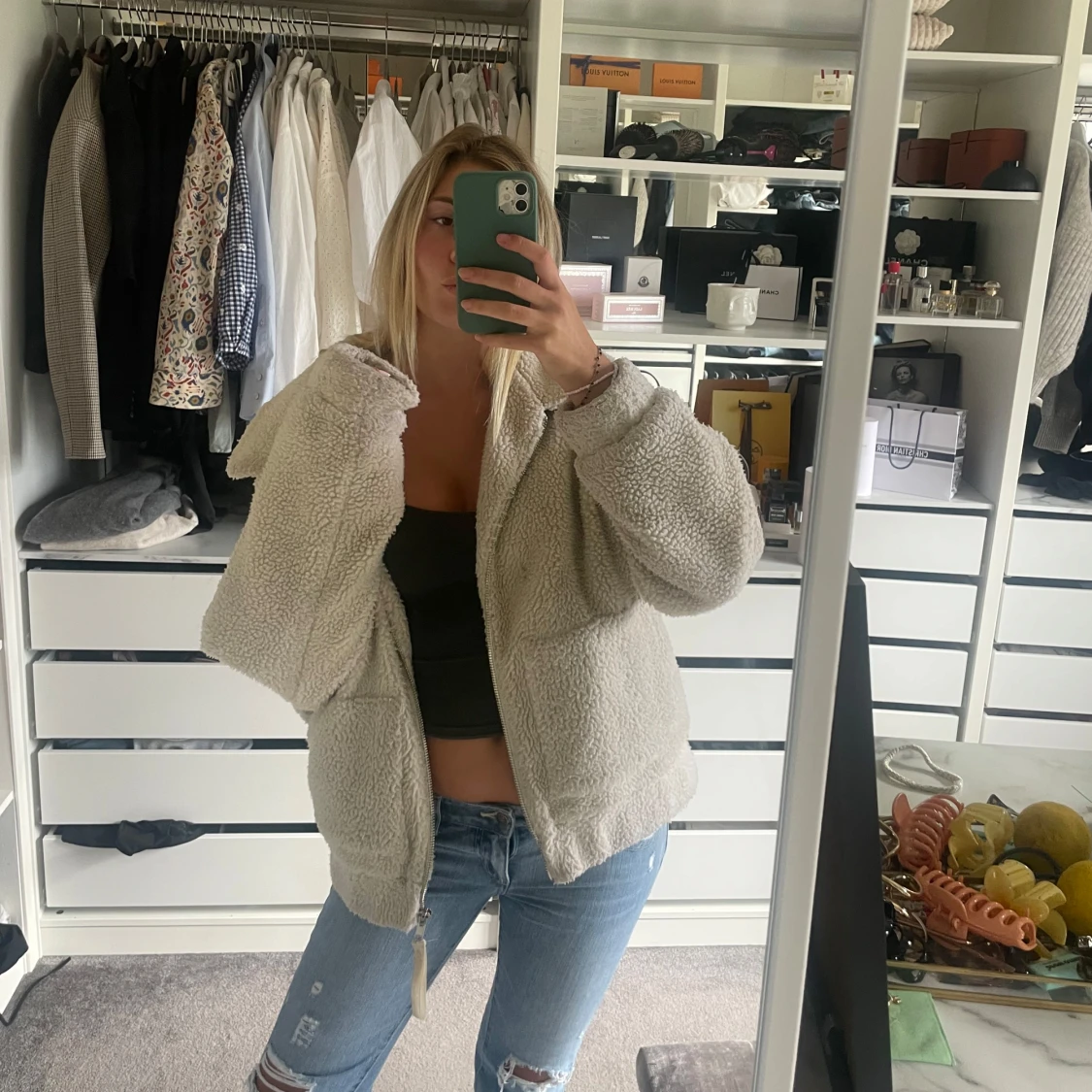 Beige teddyjacka med dragkedja - 3