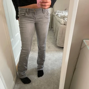 Bootcut jeans - Snygga grå jeans från ltb. Storlek 28/32. Super bra skick!! 