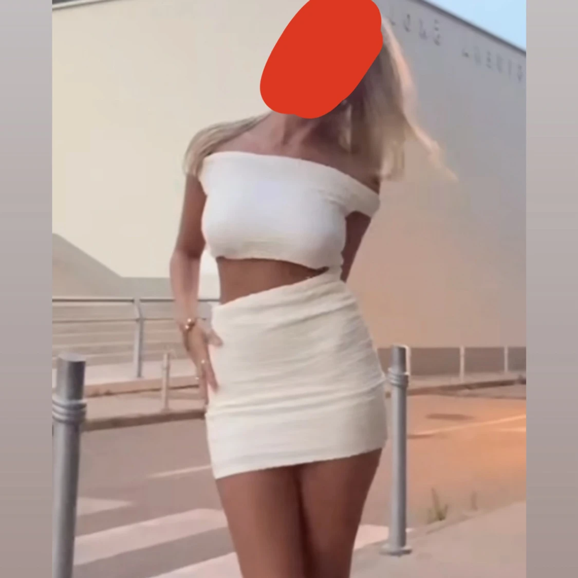 Underbar klänning  - 1