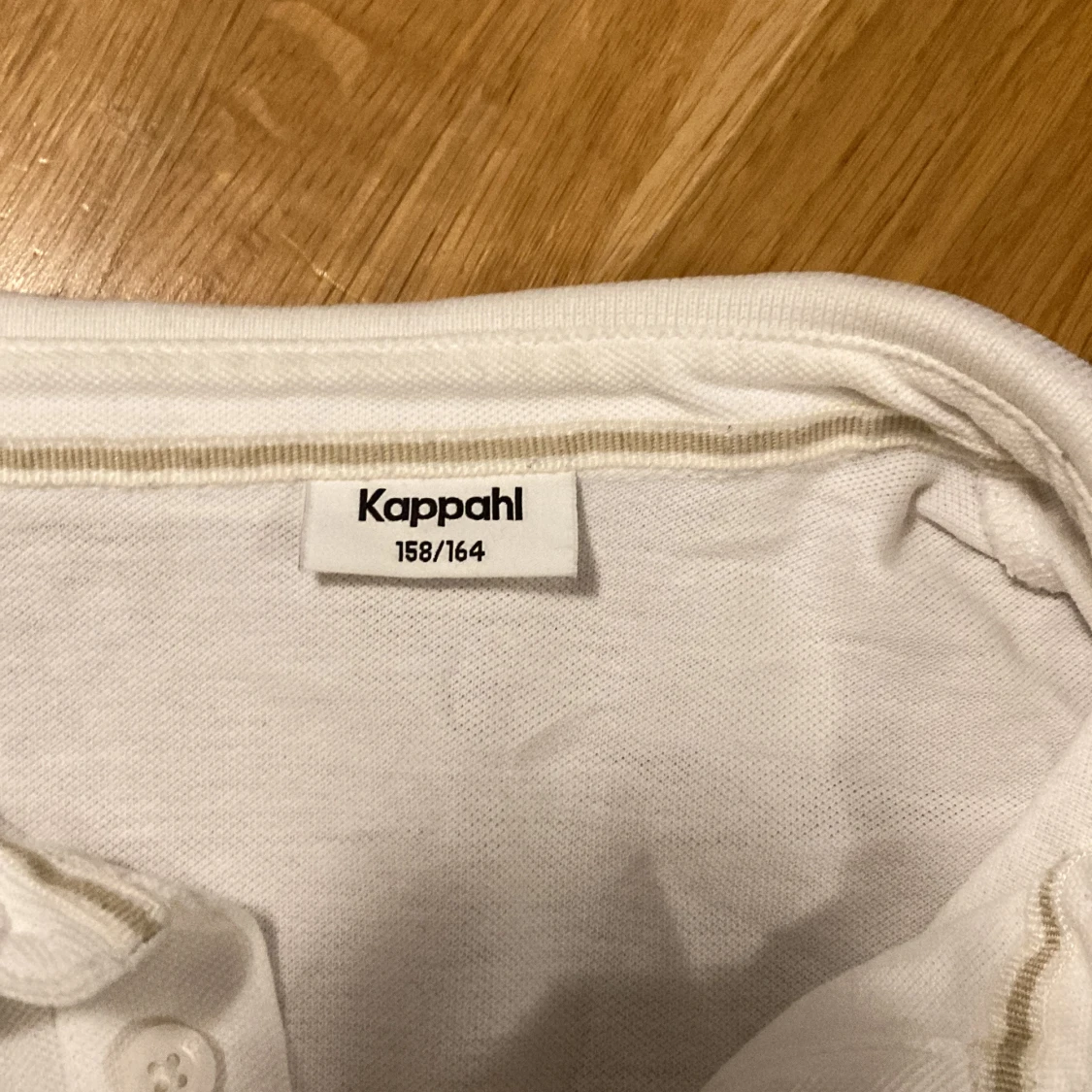 Vit pikétröja från Kappahl - 2