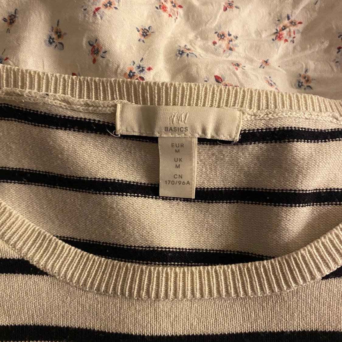 finstickad tröja - 1