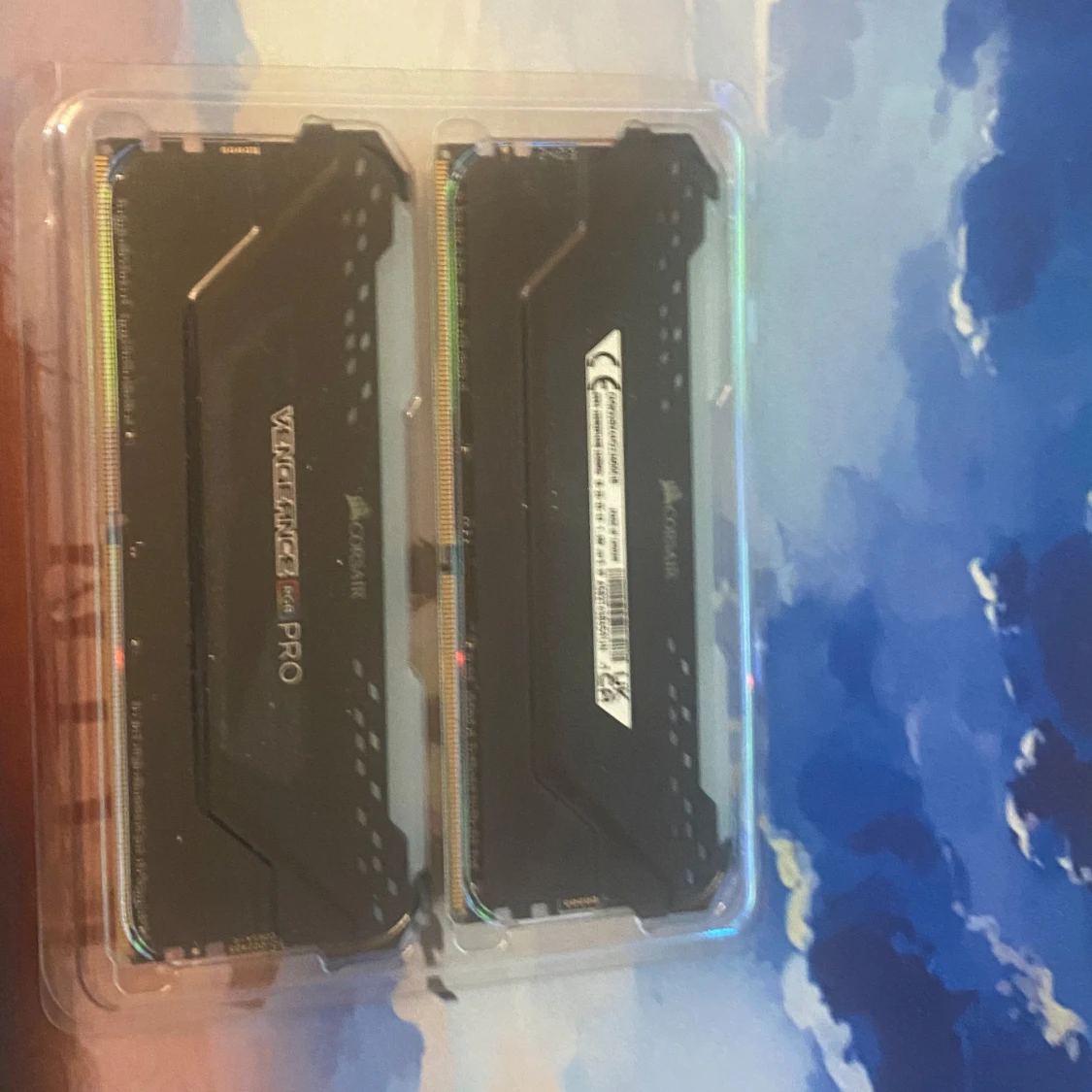 Corsair Vengeance RGB PRO 32GB (2x16GB) DDR4  snygg prestanda i toppklass! - 1