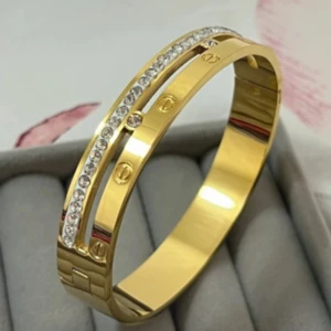 Guld armband - Nyskick! 