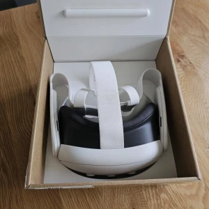 Meta Quest 3 512GB  - Snabbaffär, kvittos finns! Hör av ee vid mer info 