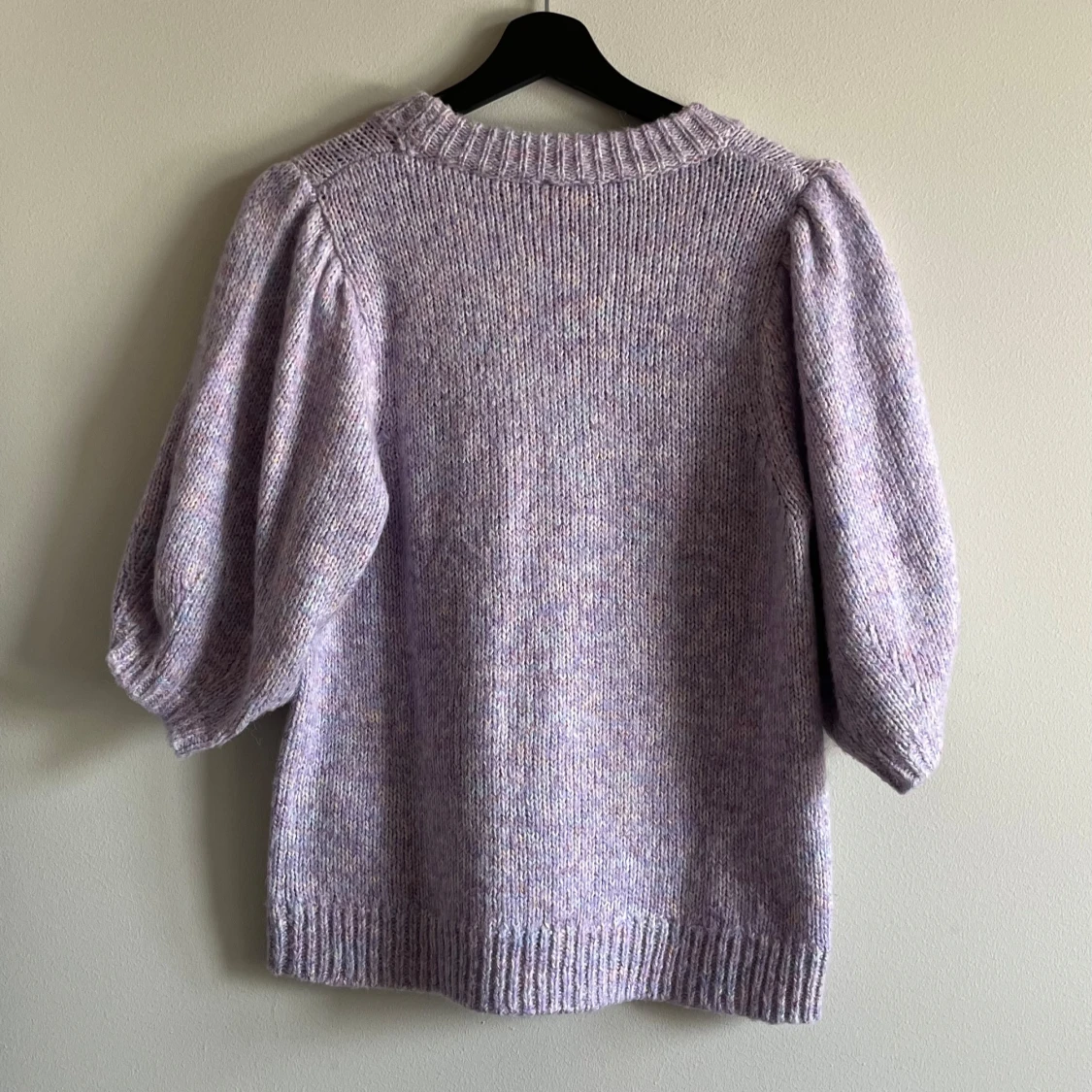 Lila stickad tshirt - 2