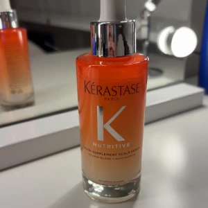 Kerastase serum - Använd minst 3-5 gånger. Läs nästa bild om produkten🤍ordinarie pris 695kr