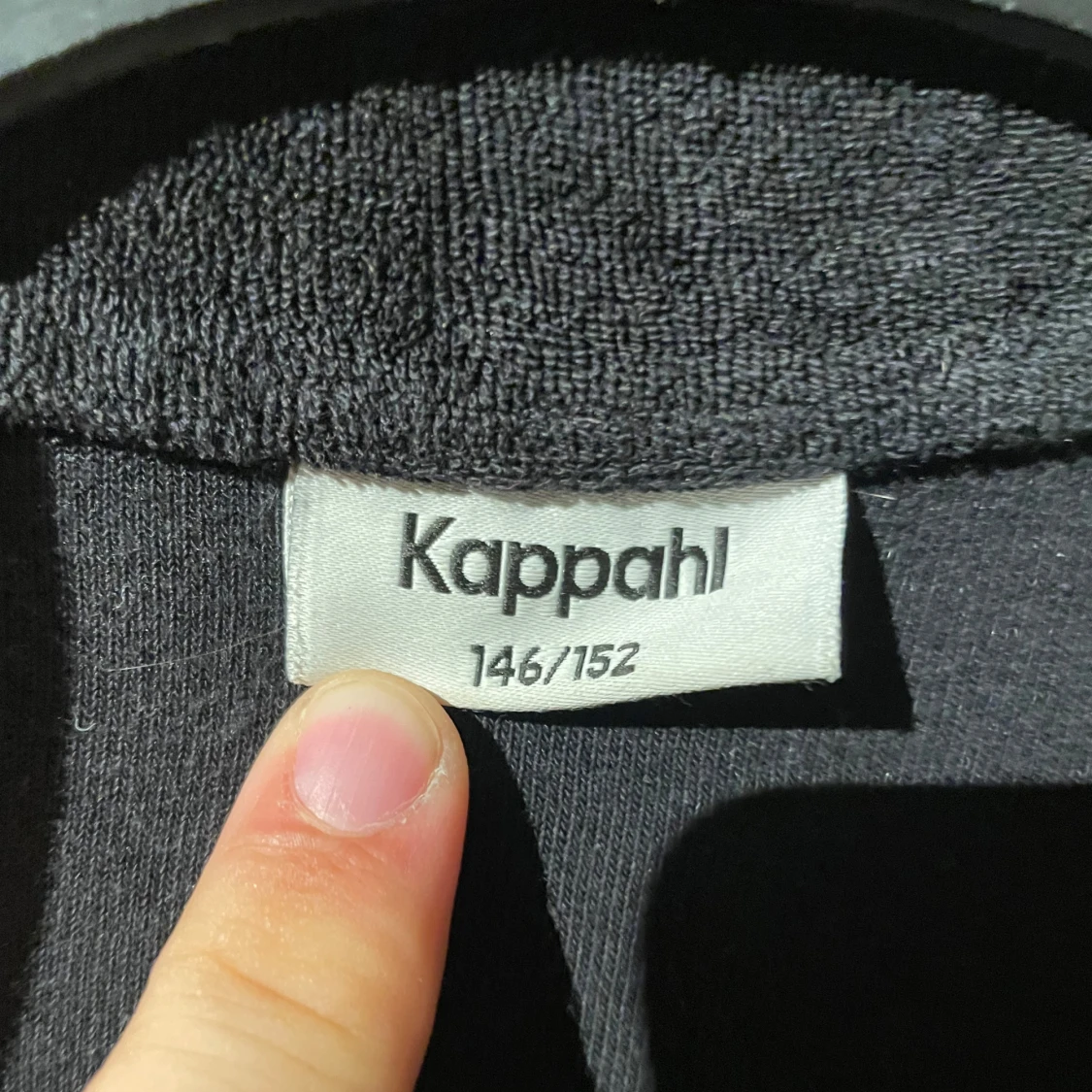 Svart frottéskjorta - 2