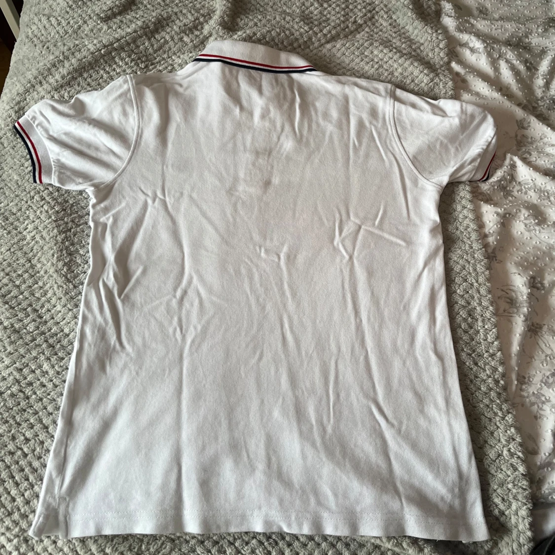 Vit pikétröja från Moncler S - 1