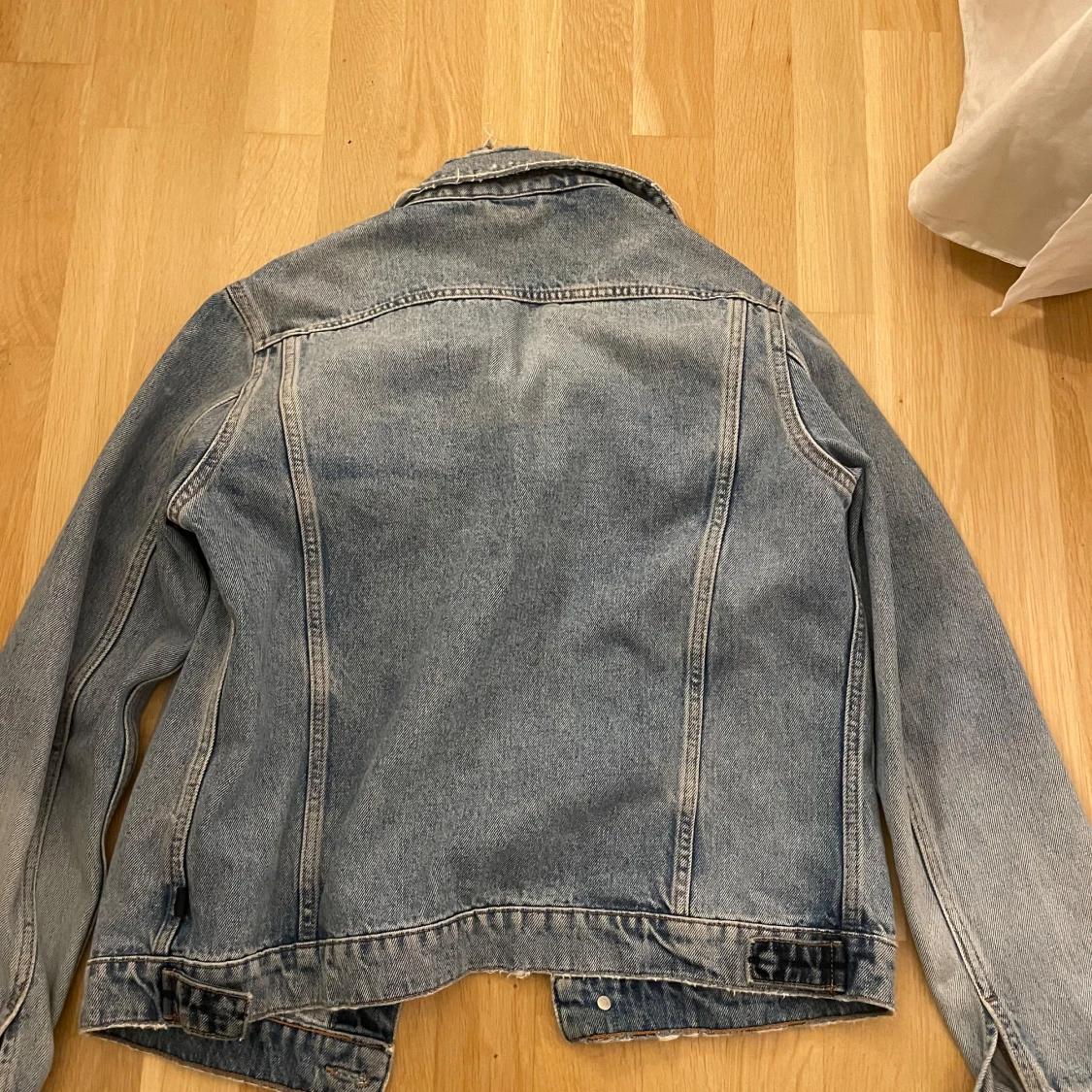 Blå jeansjacka  - 2