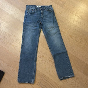 Mid waist jeans från Pull&Bear - Mid waist jeans från Pull&Bear