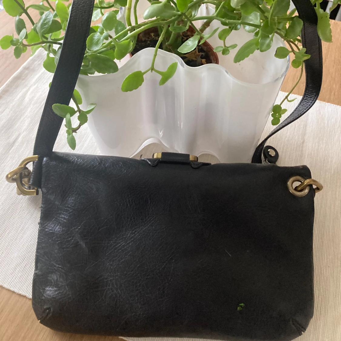 Svart axelväska från Jimmy Choo - 2