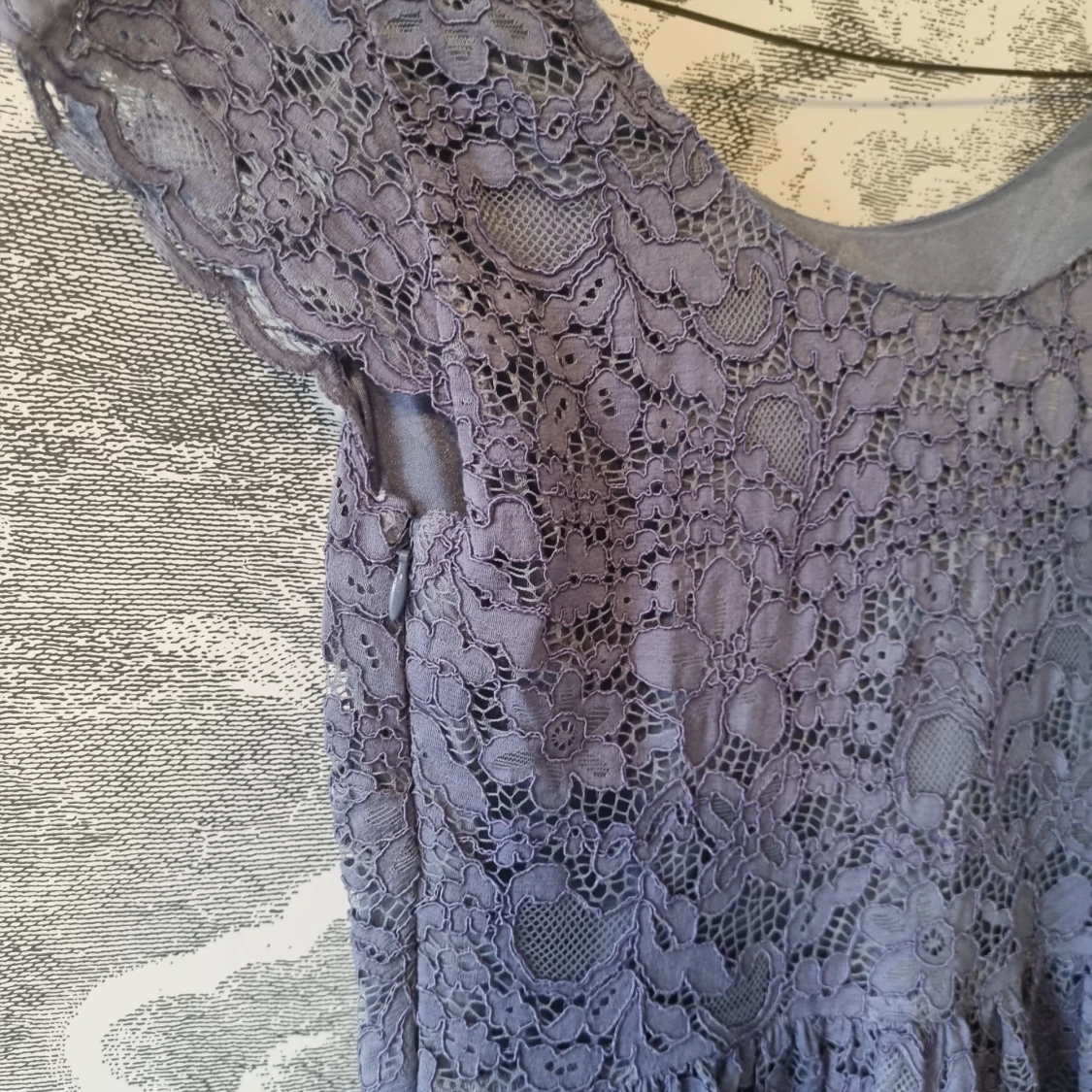 Blå spetsklänning från Ellos - 2