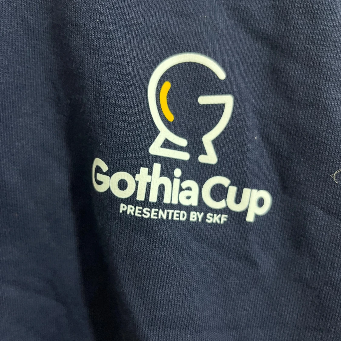 Marinblå hoodie från Puma x Gothia Cup - 1