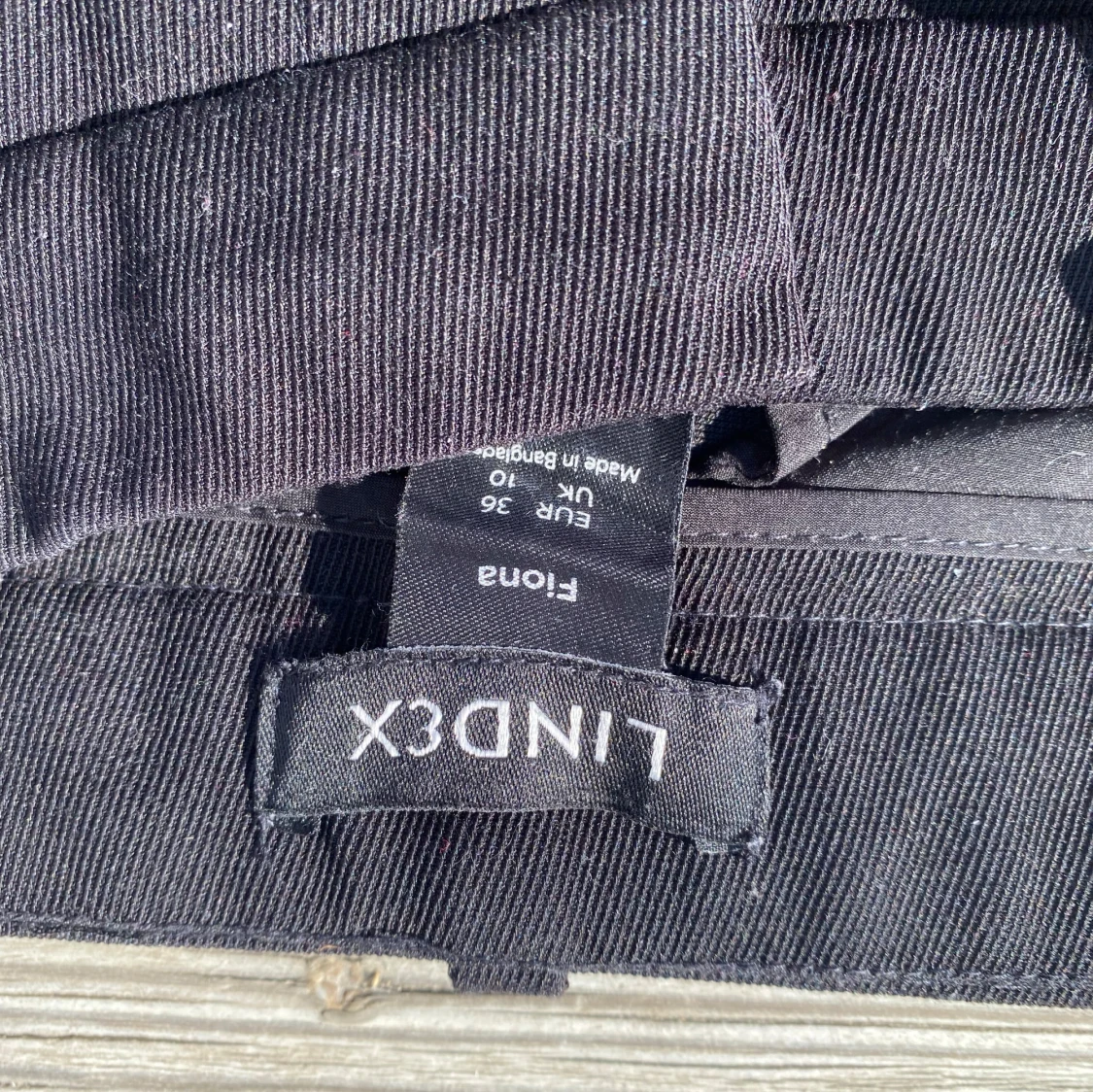 Svarta kostymbyxor från Lindex - 2