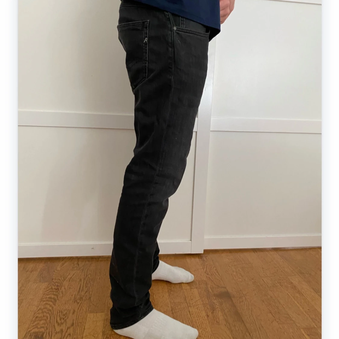 Svarta Replay jeans - 2