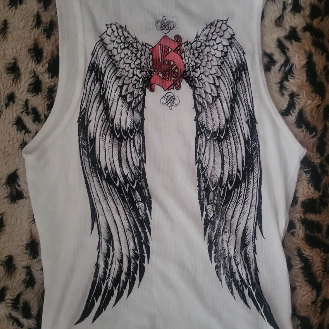 Vit linnetopp från Sinful med tryck - 2