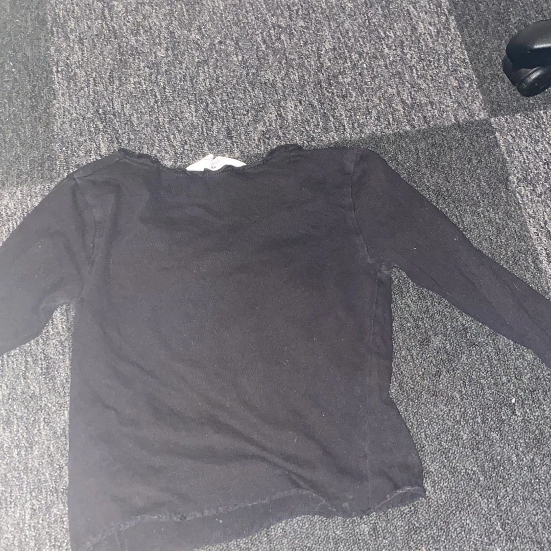 Svart långärmad topp från H&M - 1