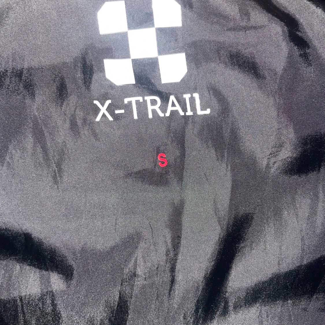 Svart quiltad dunväst från X-Trail - 2