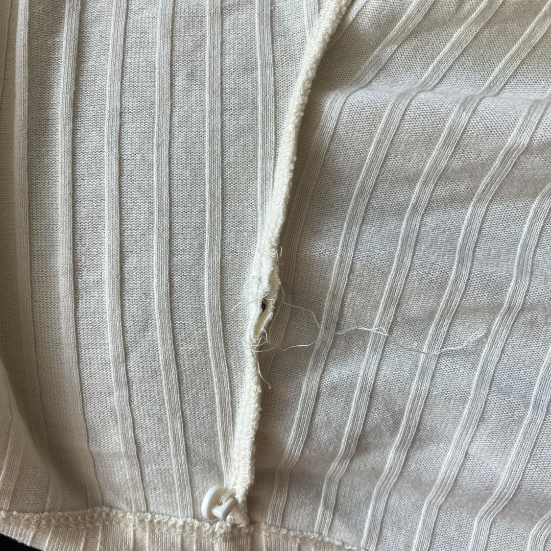 Ribbad omlottopp från NLY Trend - 4