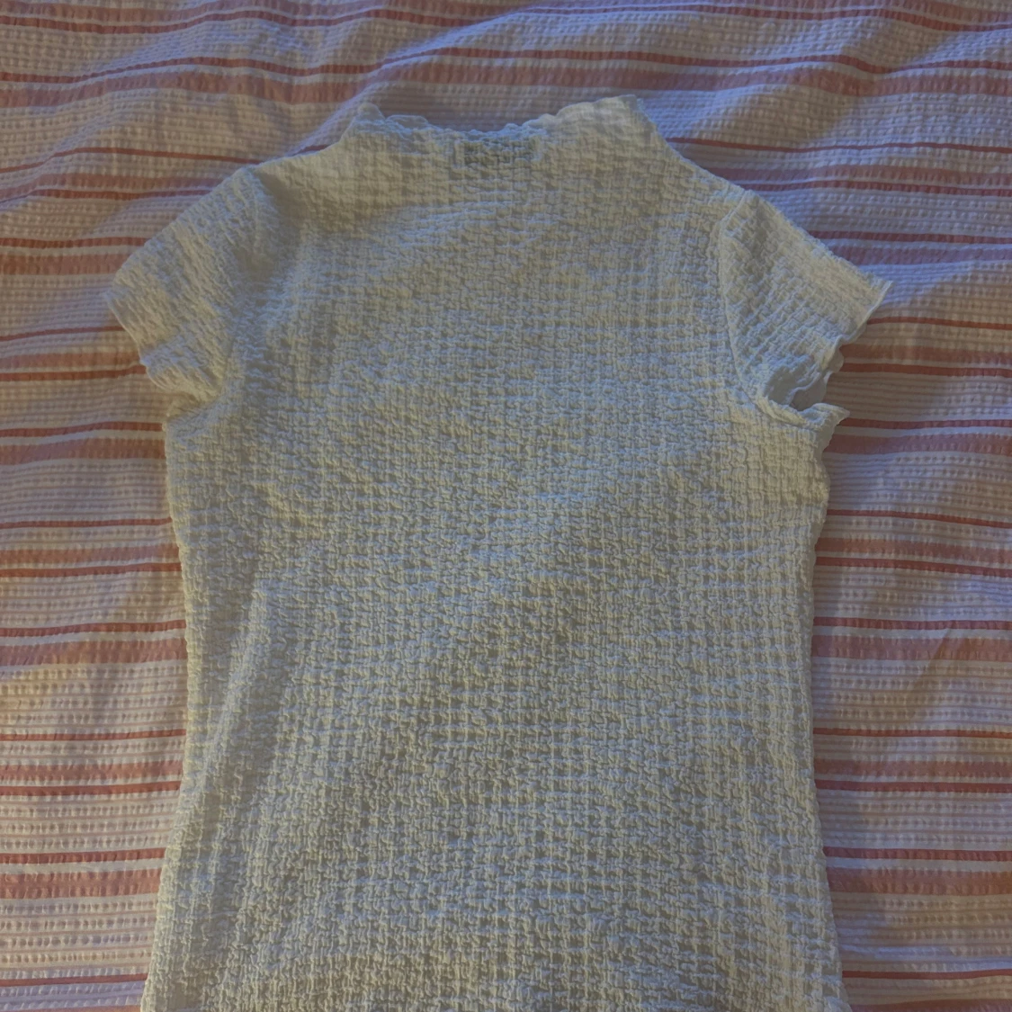 Vit smockad topp från Kappahl - 1