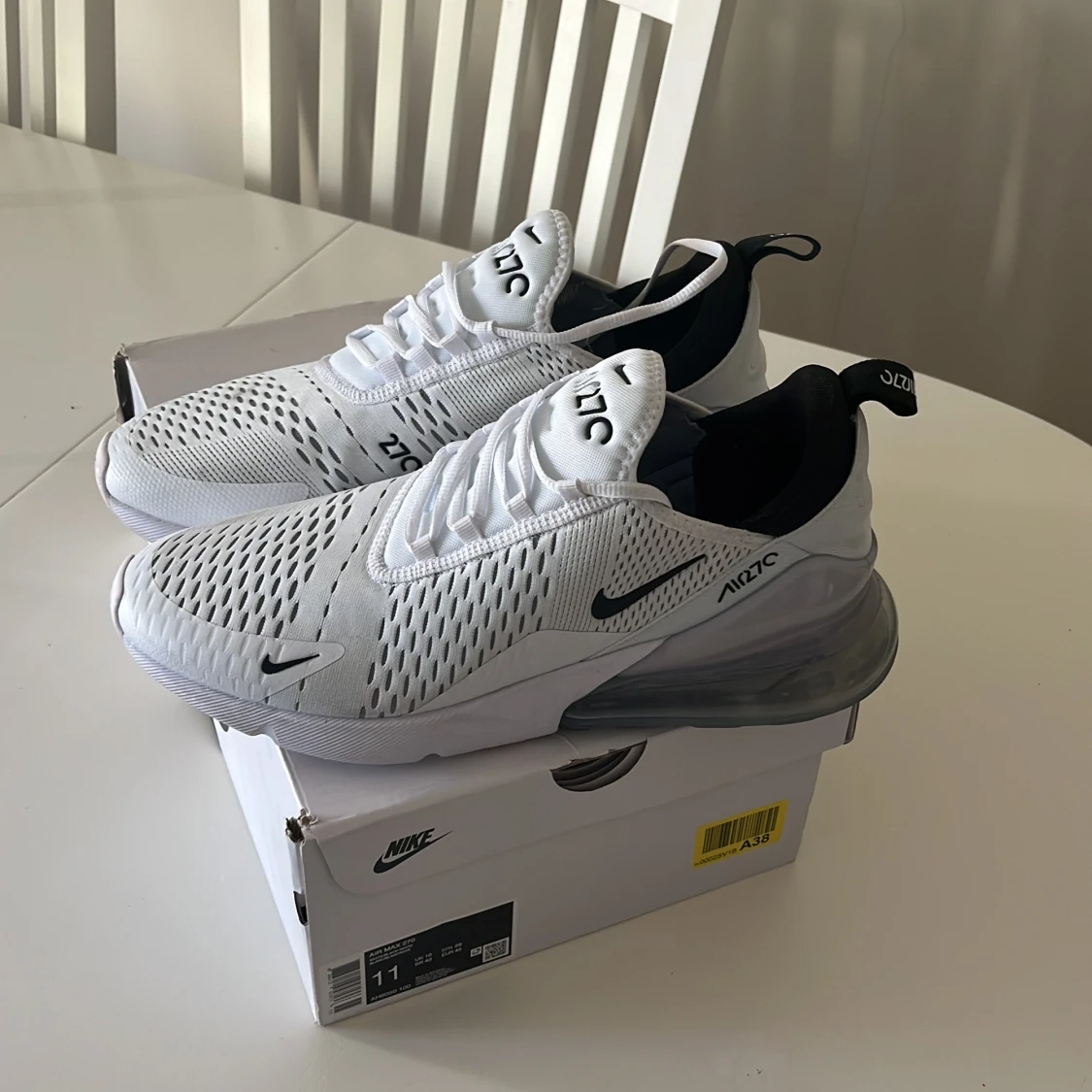 Nike Air Max 270 vita sneakers