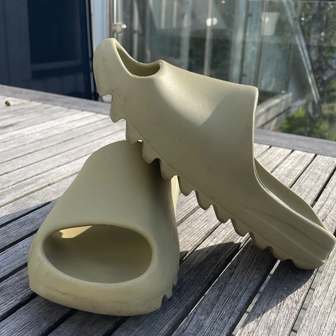 Beige Adidas Yeezy Slides - 1