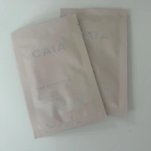 CAIA That Dewy Look Sheet Mask - Fuktgivande sheet mask från CAIA. That Dewy look som är från Caias butik på NK. De kom aldrig till användning och säljer därav.🥰 Ordinarie pris är ca 165kr. 1 för 35kr och två för 60kr, men pris går att diskutera.💕