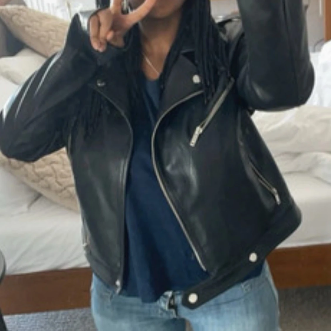 Svart skinnjacka med dragkedjor