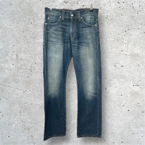 Vintage Levis 506 | 31/32 - W31 L32 | sitter som 501 (straight fit) | 10/10 skick | passar dig mellan 175-185cm | skriv vid frågor |