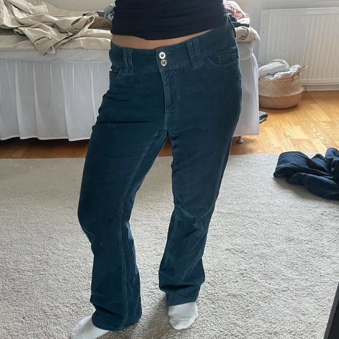 Mörkblå manchesterbyxor